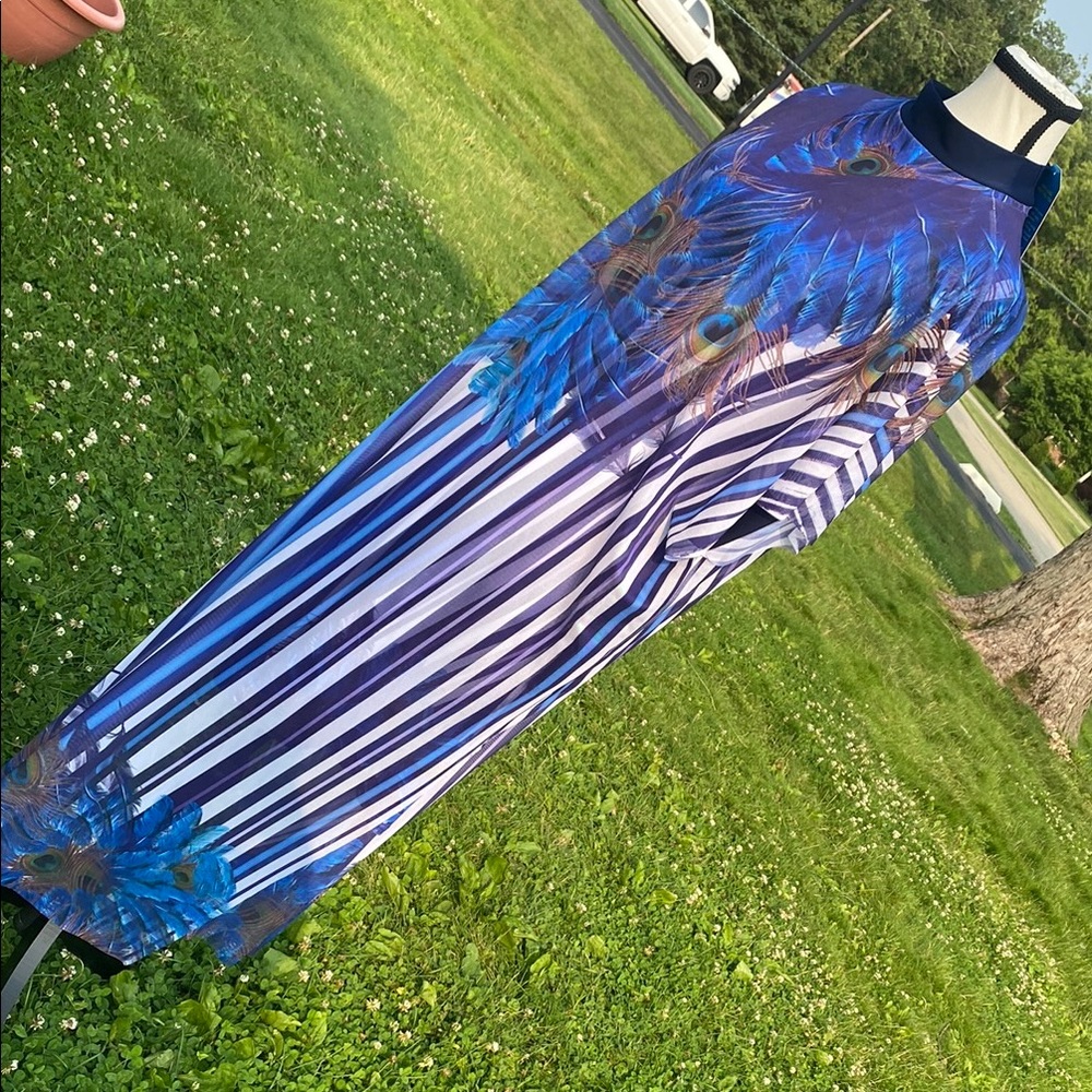 NWT betrue sport 2 pieces swimsuit Blue and White Peacock Feather 🪶 . Size XL . - Picture 4 of 12